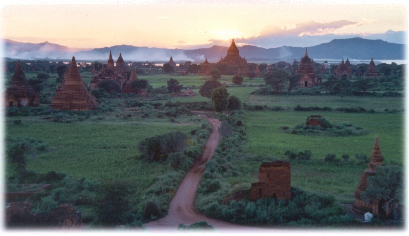 Minglazedi, Bagan Myanmar.jpg - Minglazedi